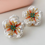 Glass pearl flower earrings