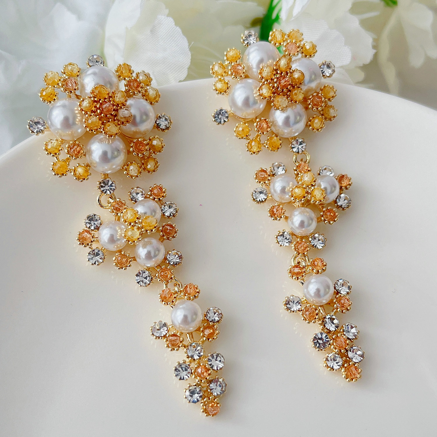 Yellow long pearl earrings