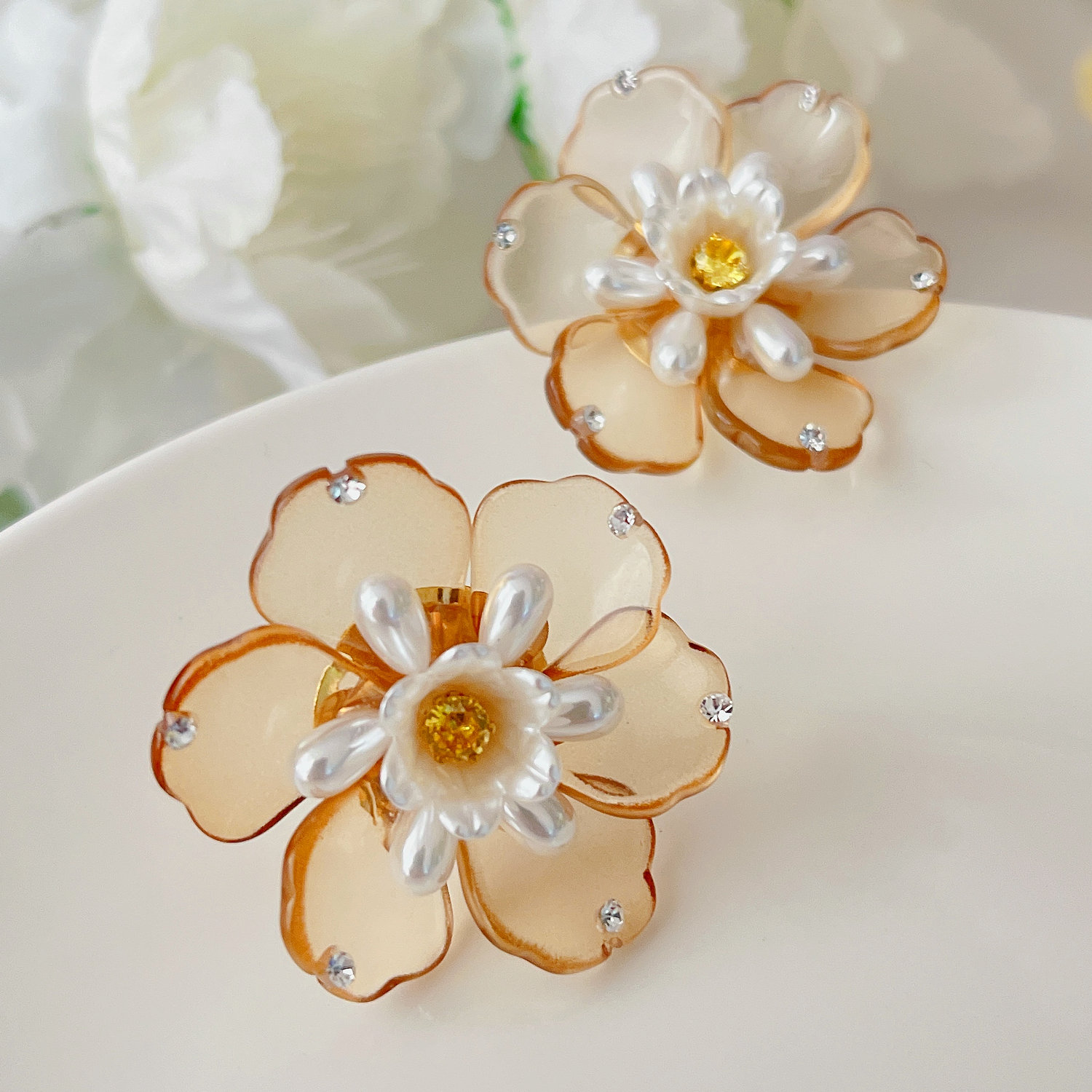 Yellow crystal flower earrings