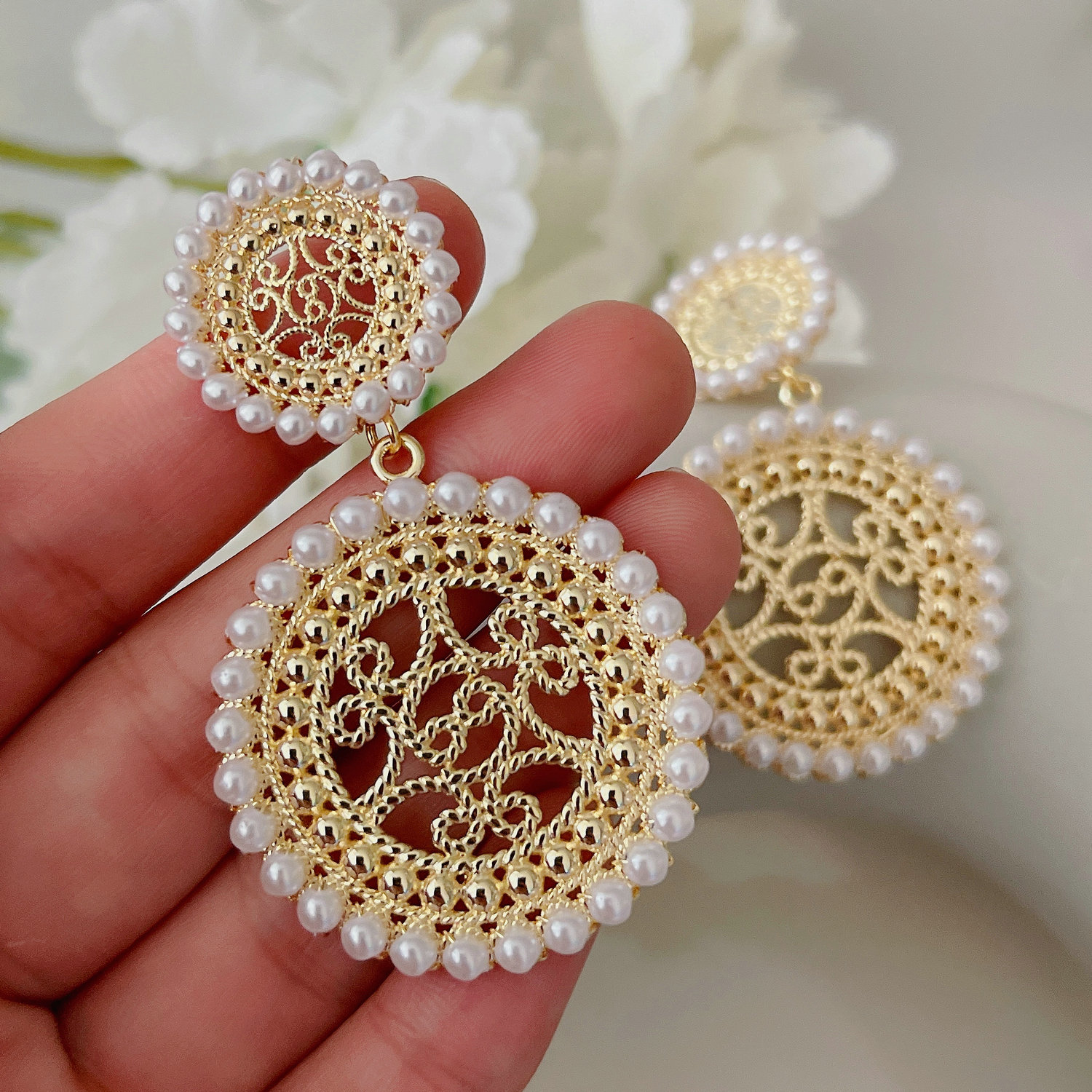 Round glass pearl charm earrings