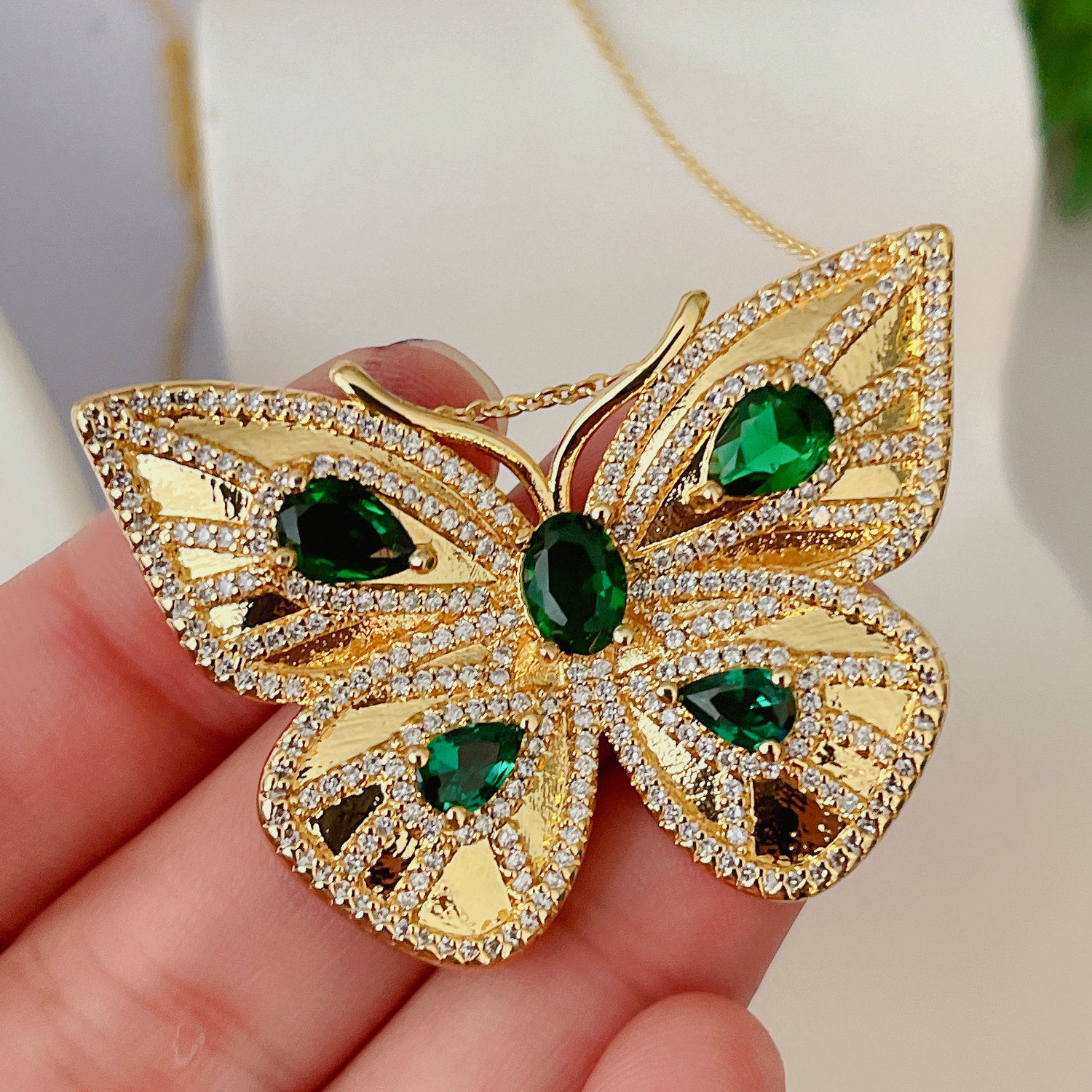 Big green butterfly pendant with chain