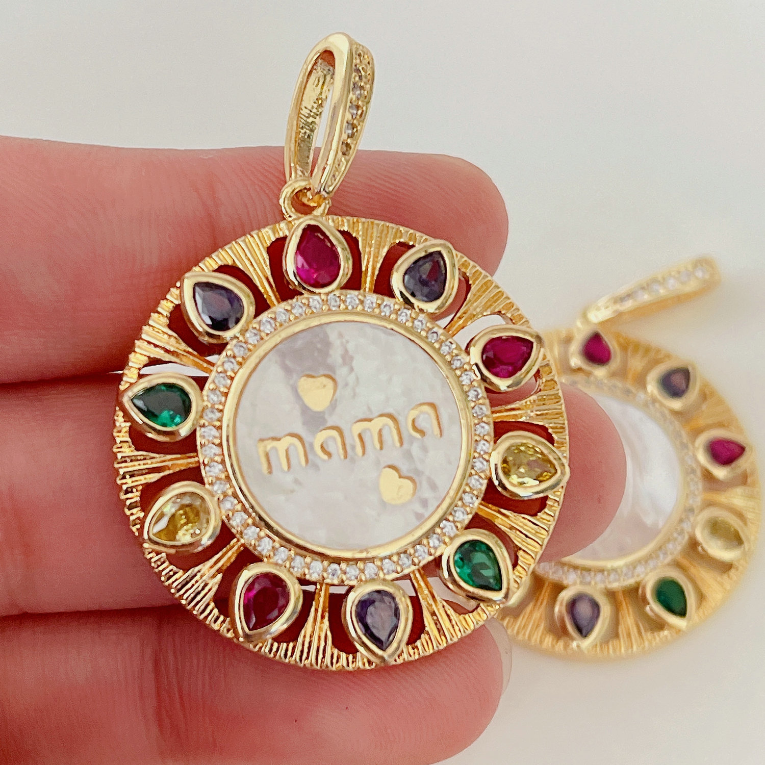 Colorful mom shell pendant
