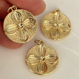 Metal daisy charm