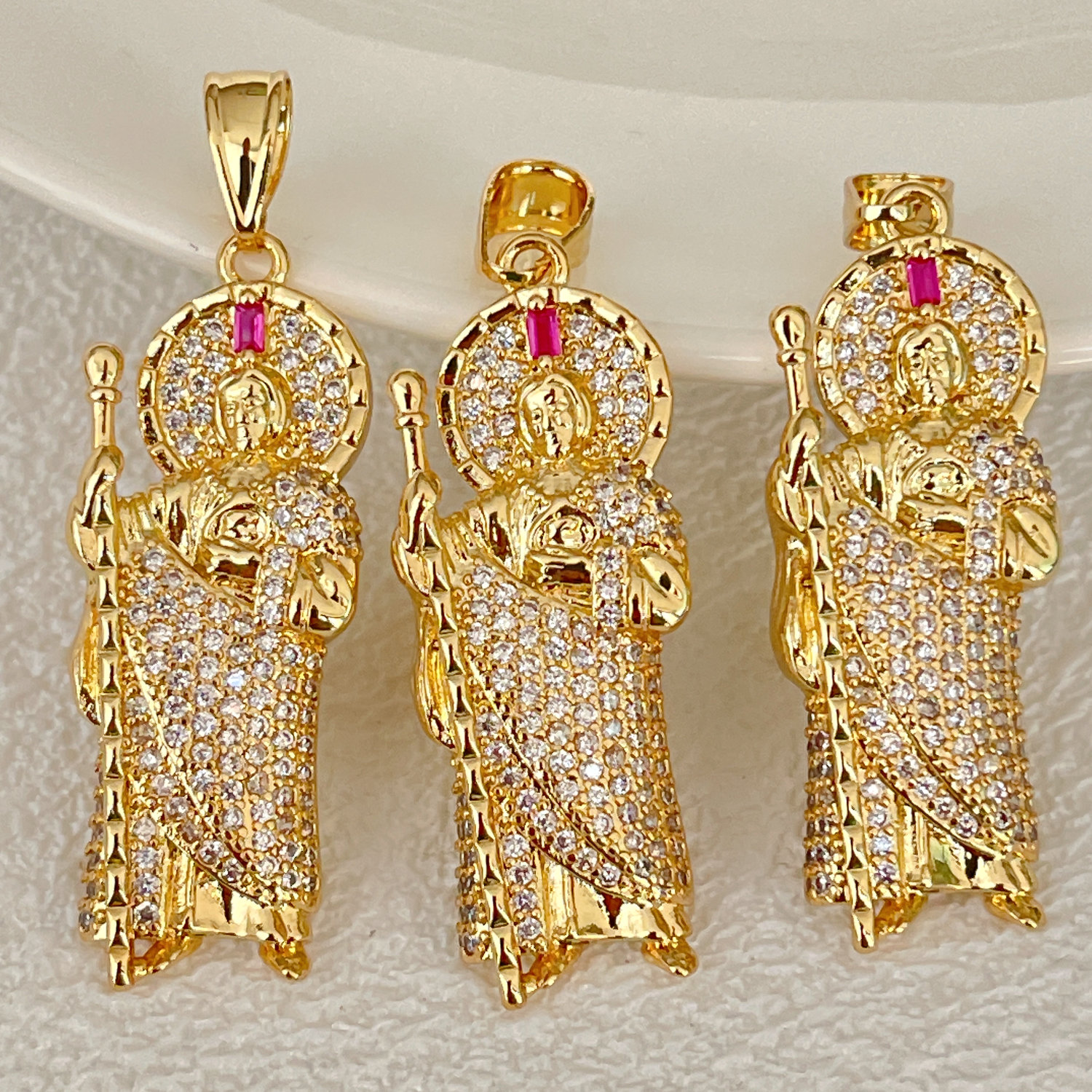 Pave religious charm