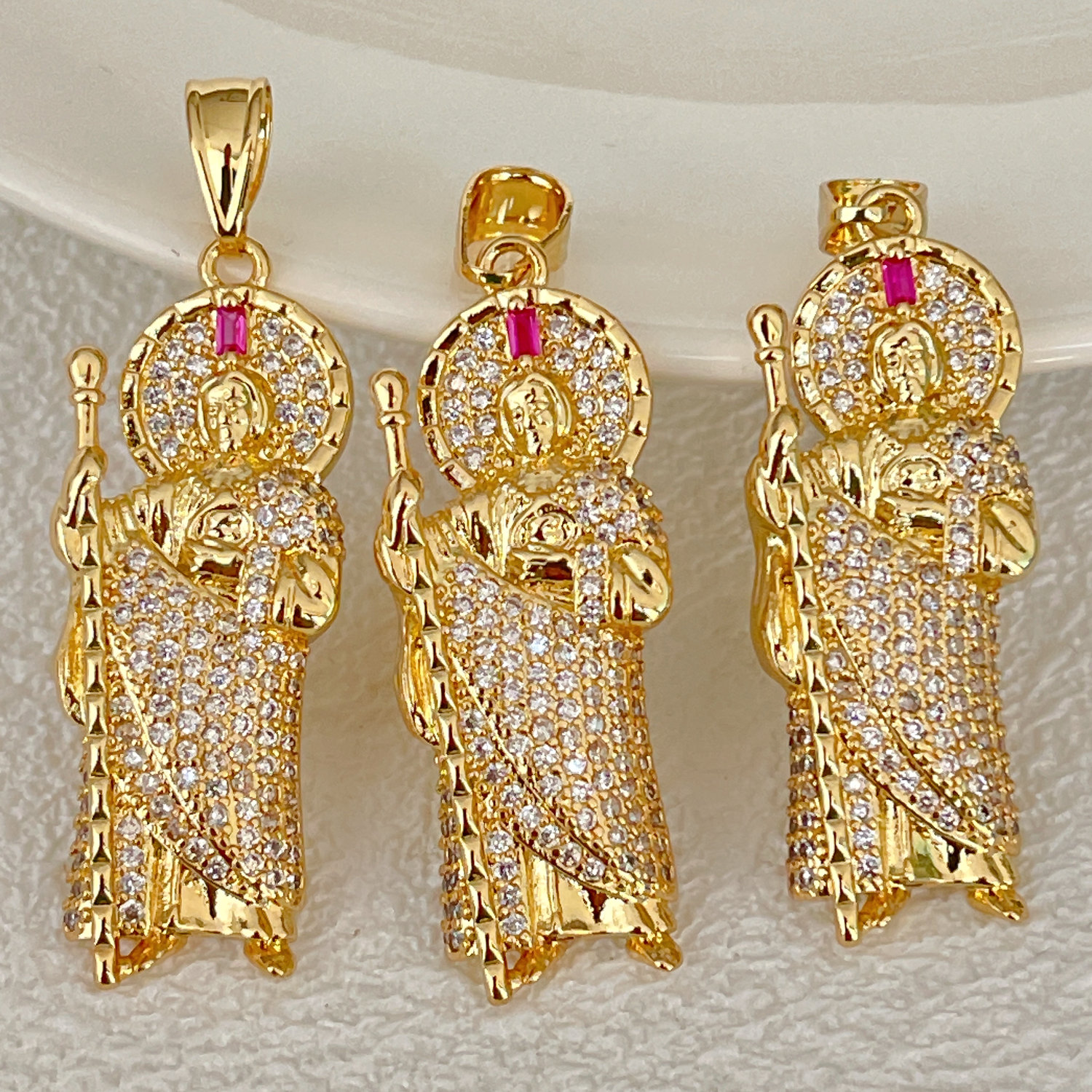 Pave religious charm