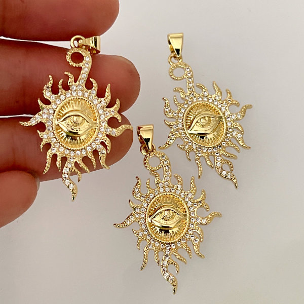 Metal eye charm
