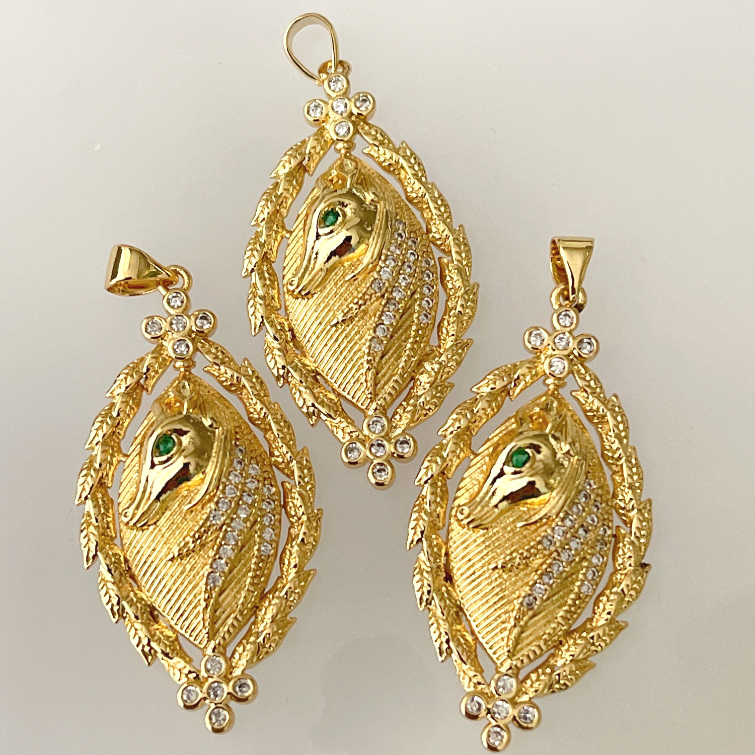 Horse oval charm