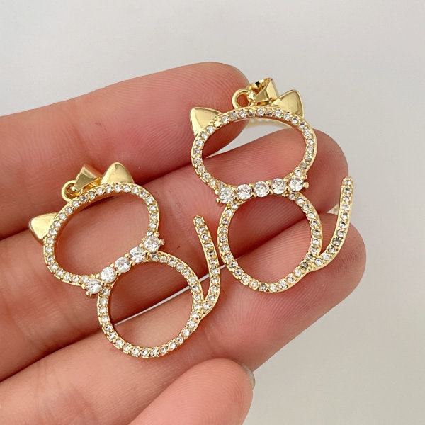 Pave cat charm