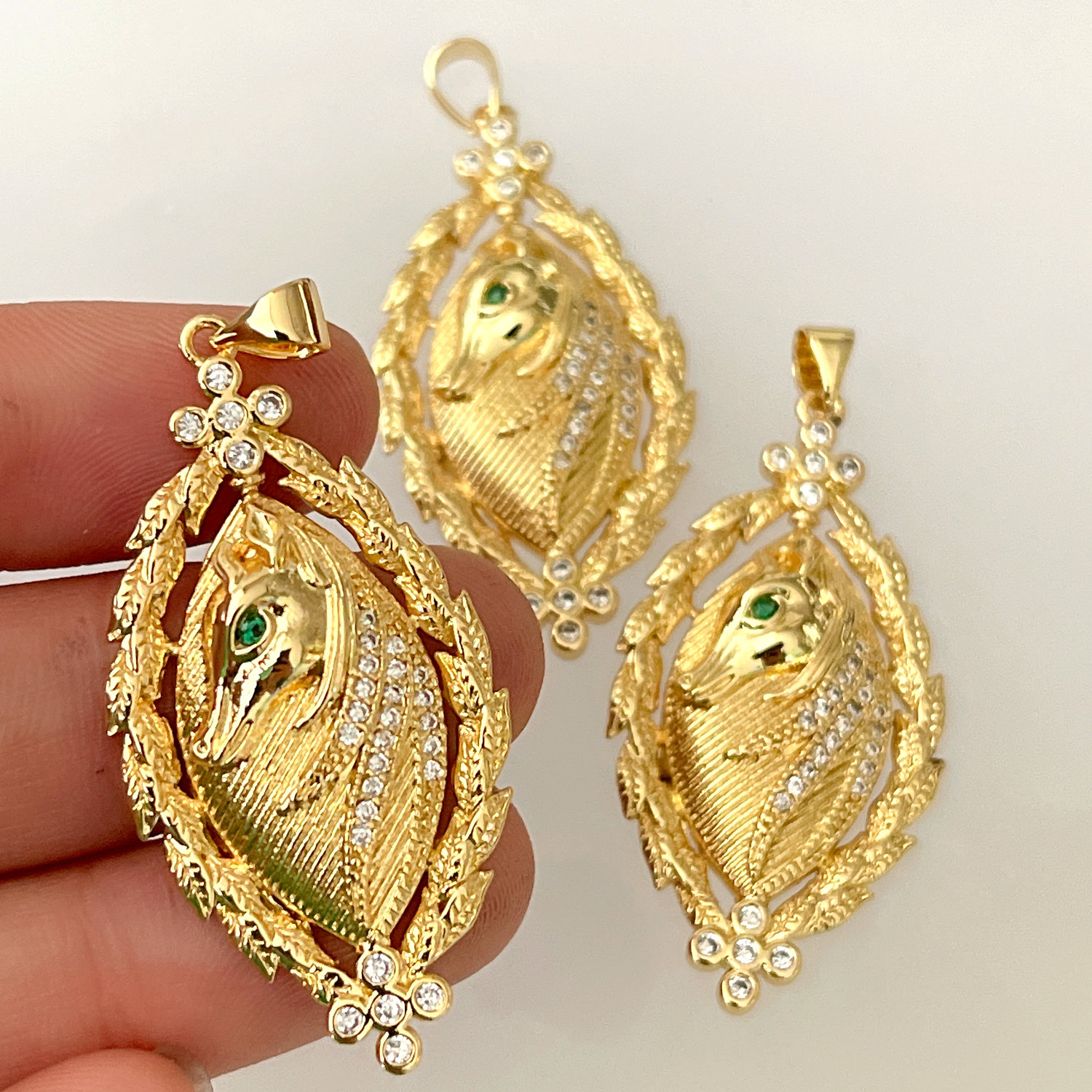 Horse oval charm