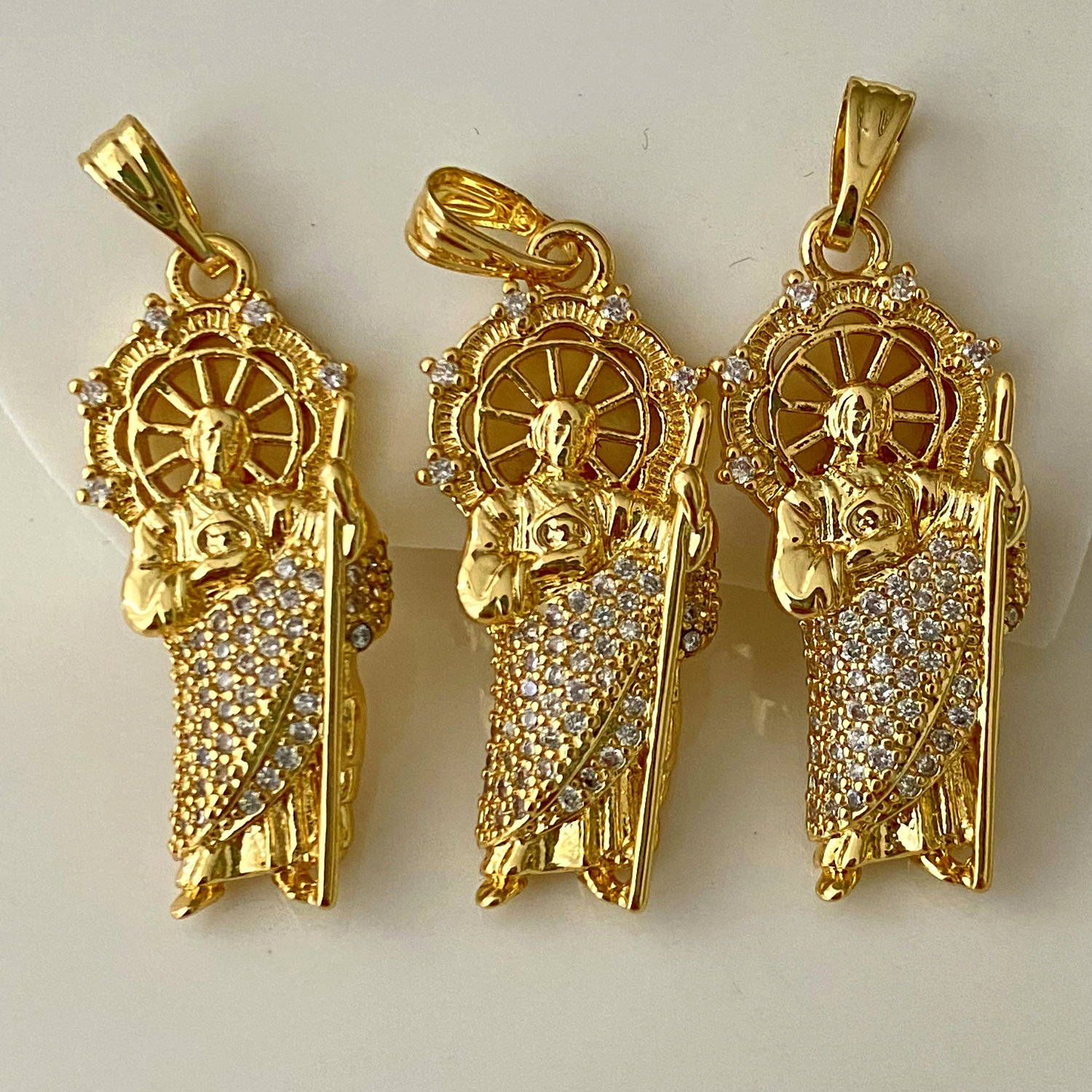 Pave Religion Charm