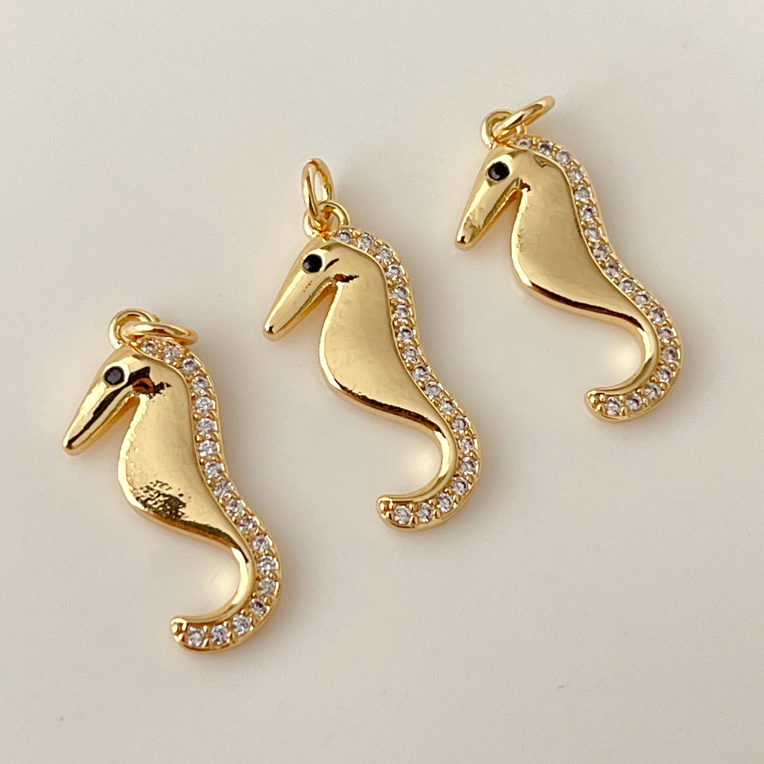sea horse charm