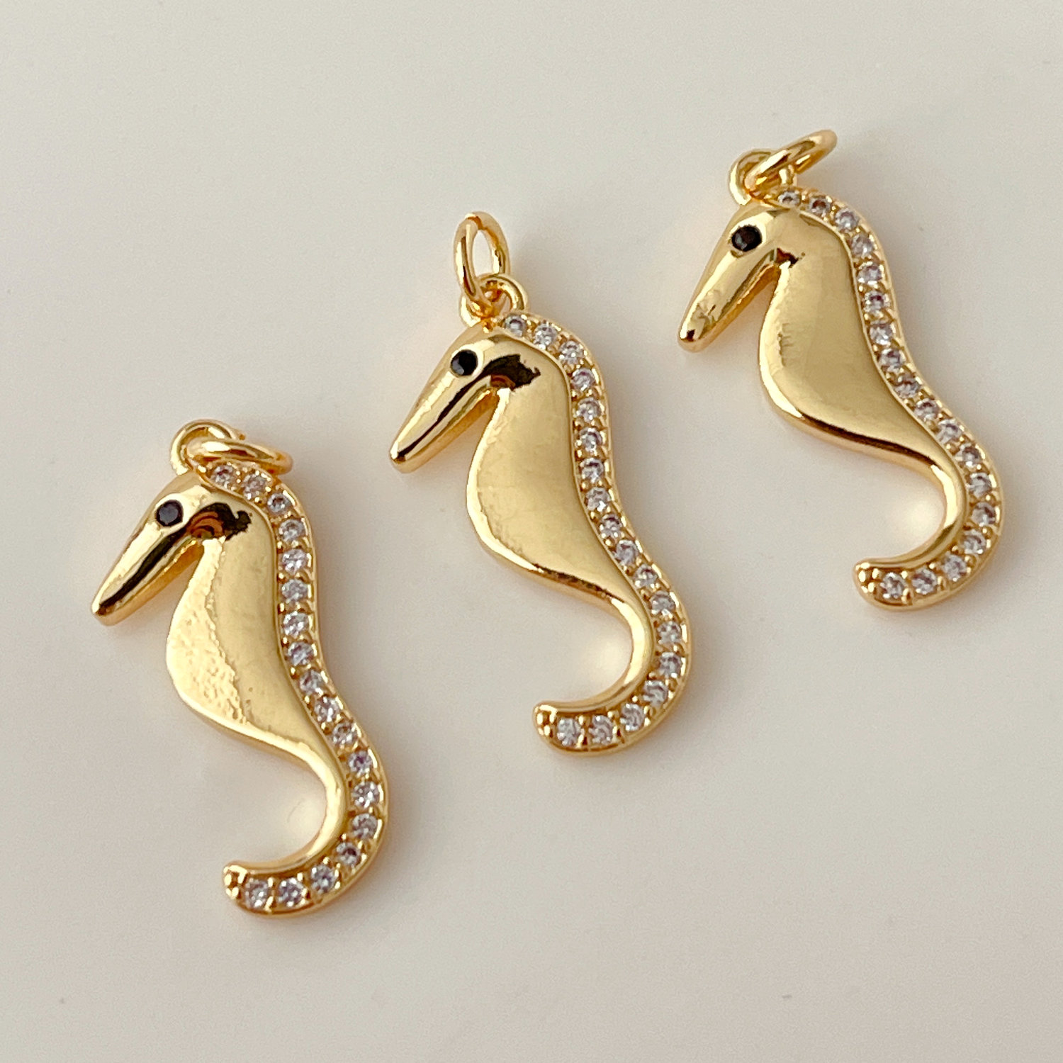 sea horse charm