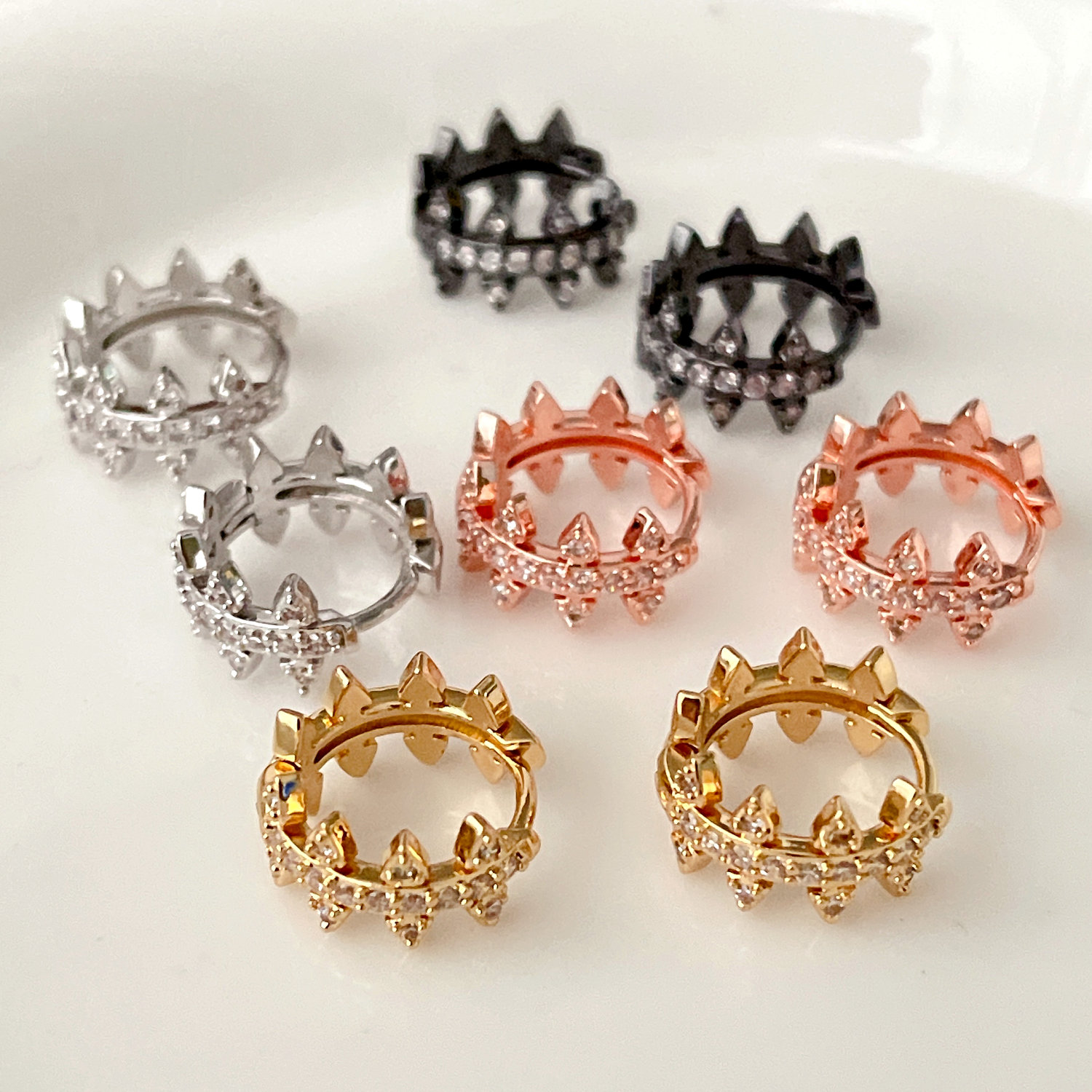 Pave zircon leaf hoops earrings
