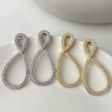 8 worlds earrings