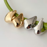 Specil metal earrings