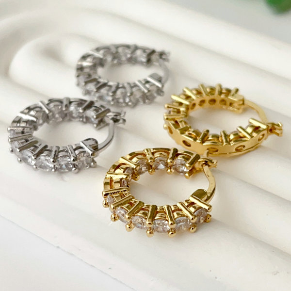 Smimple zircon hoops