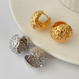 Fashion metal ball earrings
