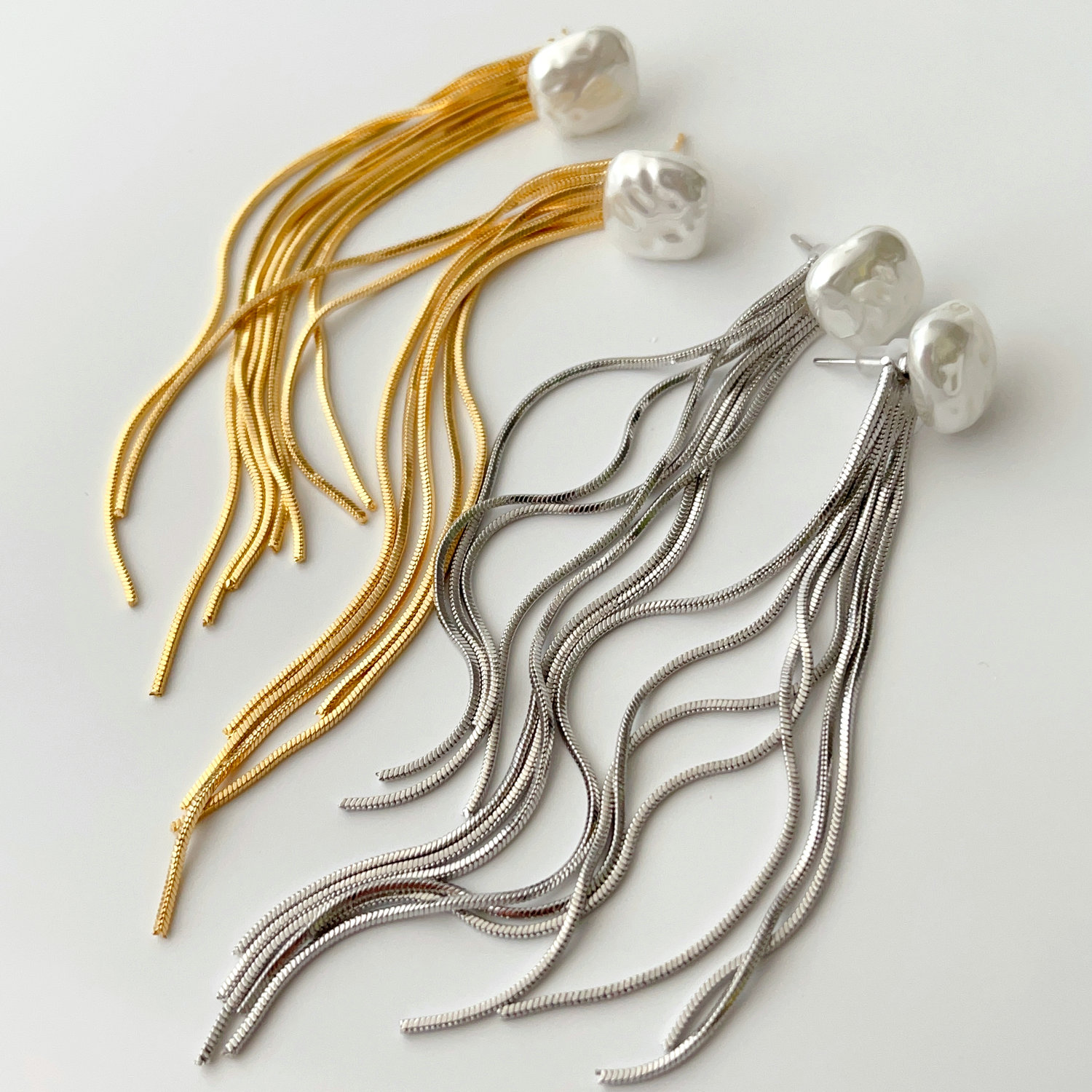 Pearl chain tassel earrings