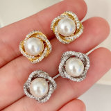 Pearl flower earrings
