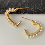 Heart pearl earrings