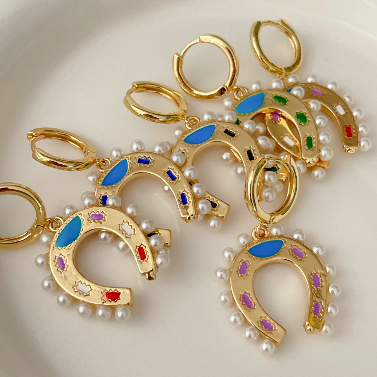 U drop earrings