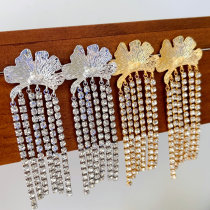 Flower crystal tassel earrings