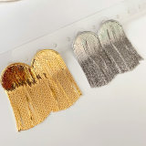 Fashionable tasssel earrings