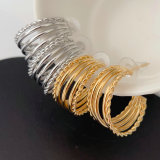 Hoops earrings