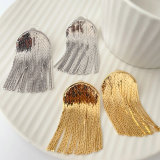 Fashionable tasssel earrings