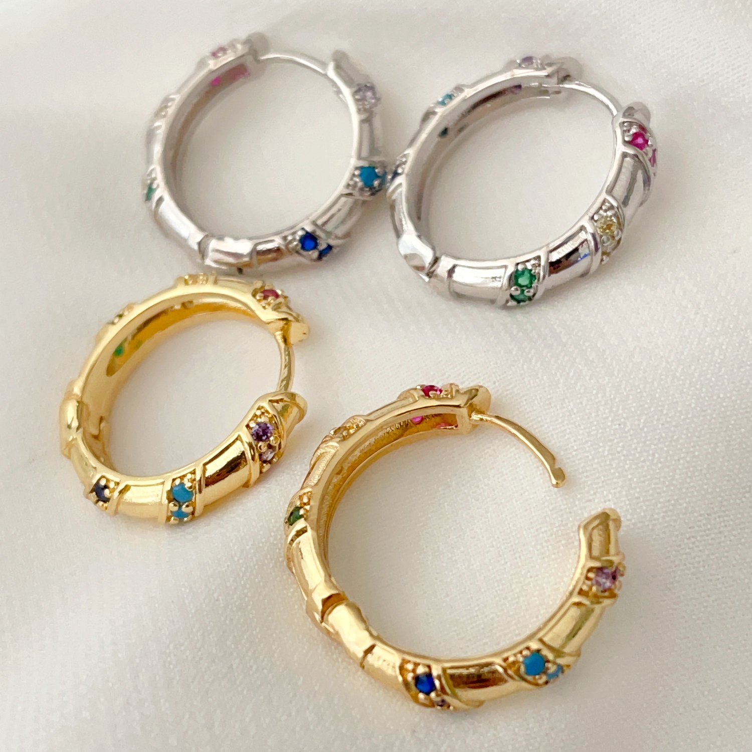 Colorful hoops earrings