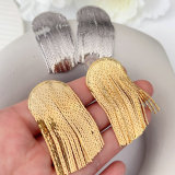 Fashionable tasssel earrings