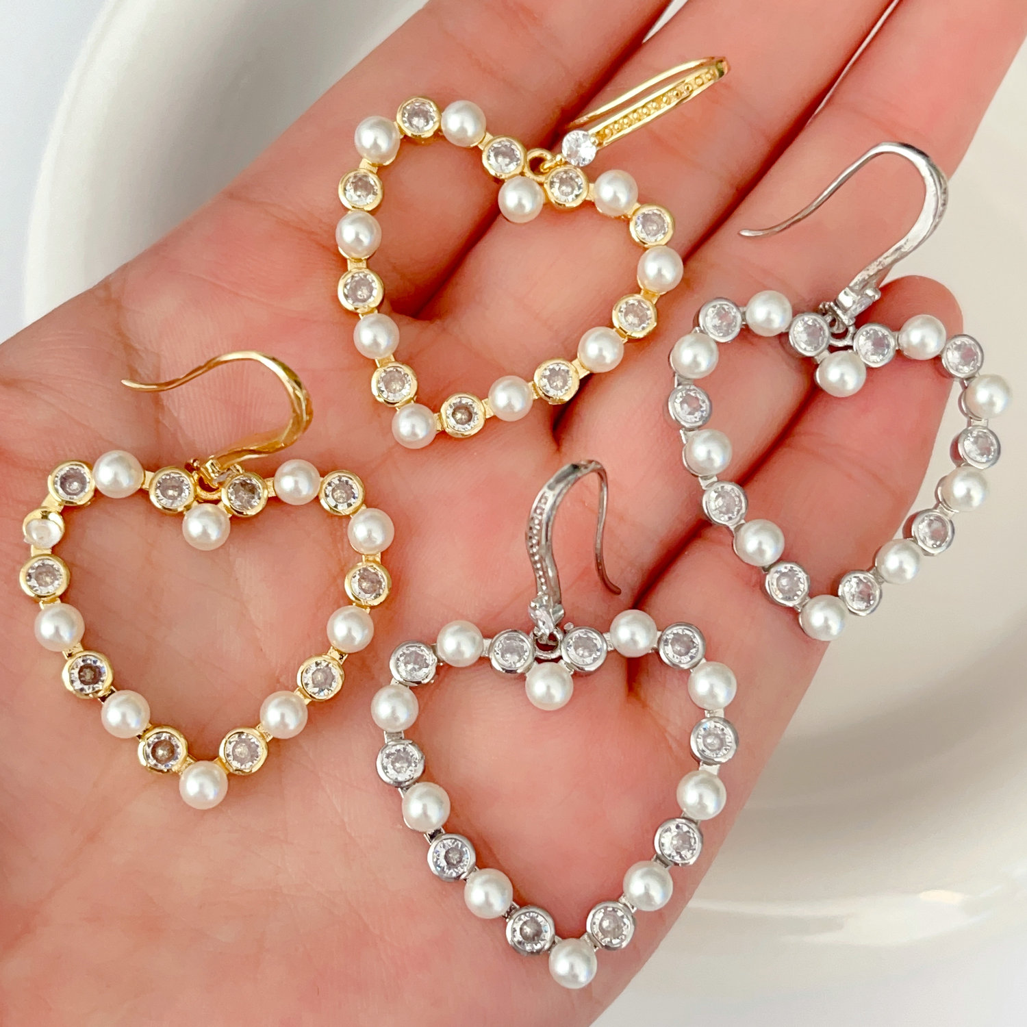 Pearl heart earrings