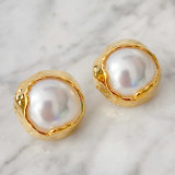 Round pearl earrings