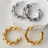 Metal twist hoops earrings