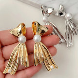 Bowknot earrings