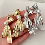 Bowknot earrings