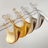 S shape metal earrings