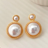 Pearl earrings