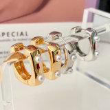 Square pearl earrings