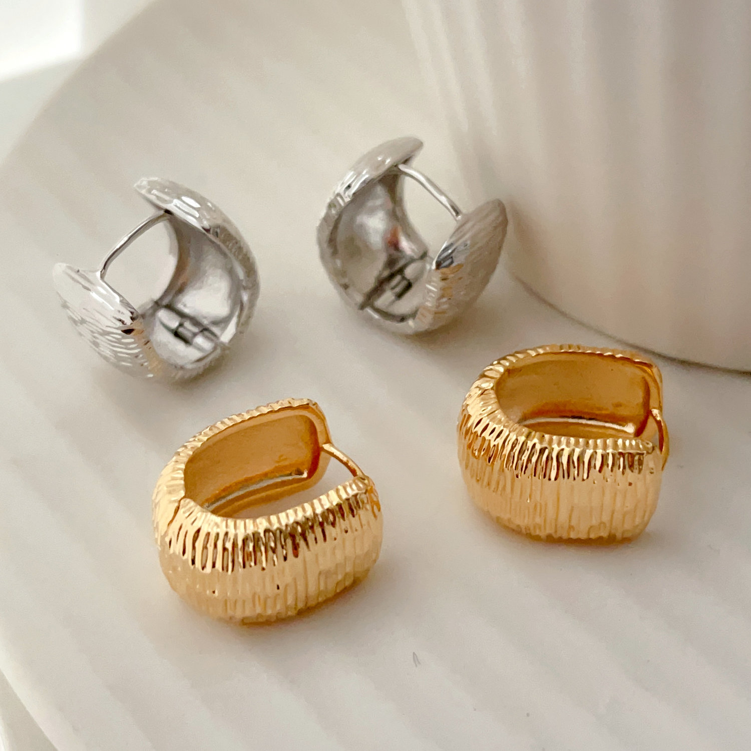 Square hoops