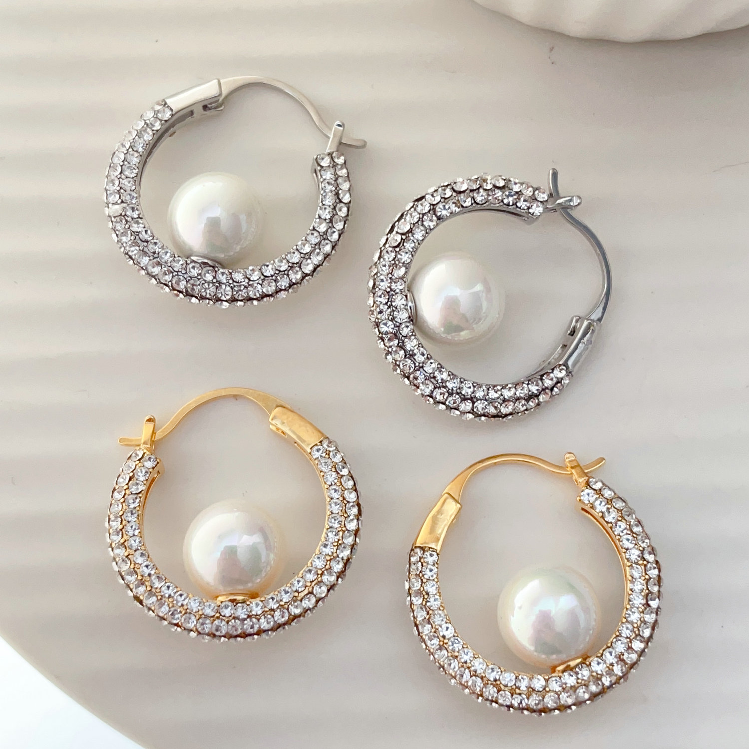 Pearl rhinestone hoops earrings
