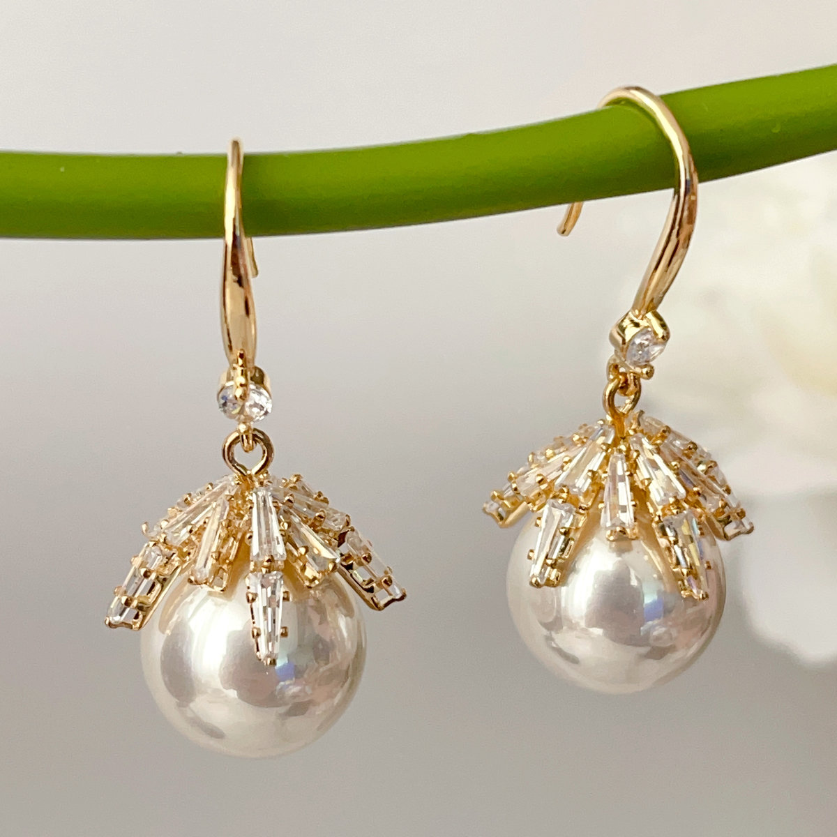 Glass pearl cz drop earrings