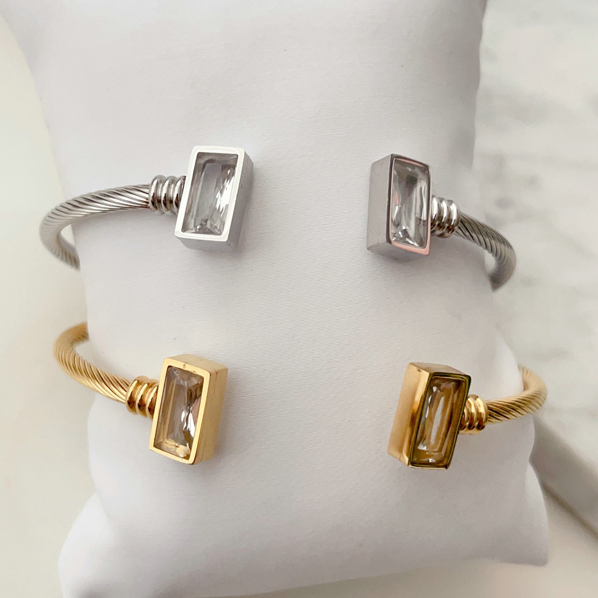 Square stone stainless steel bangle