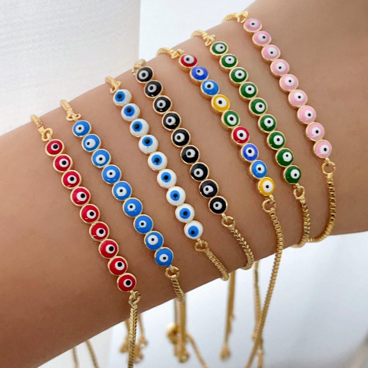 Enamel round evil eye bracelet
