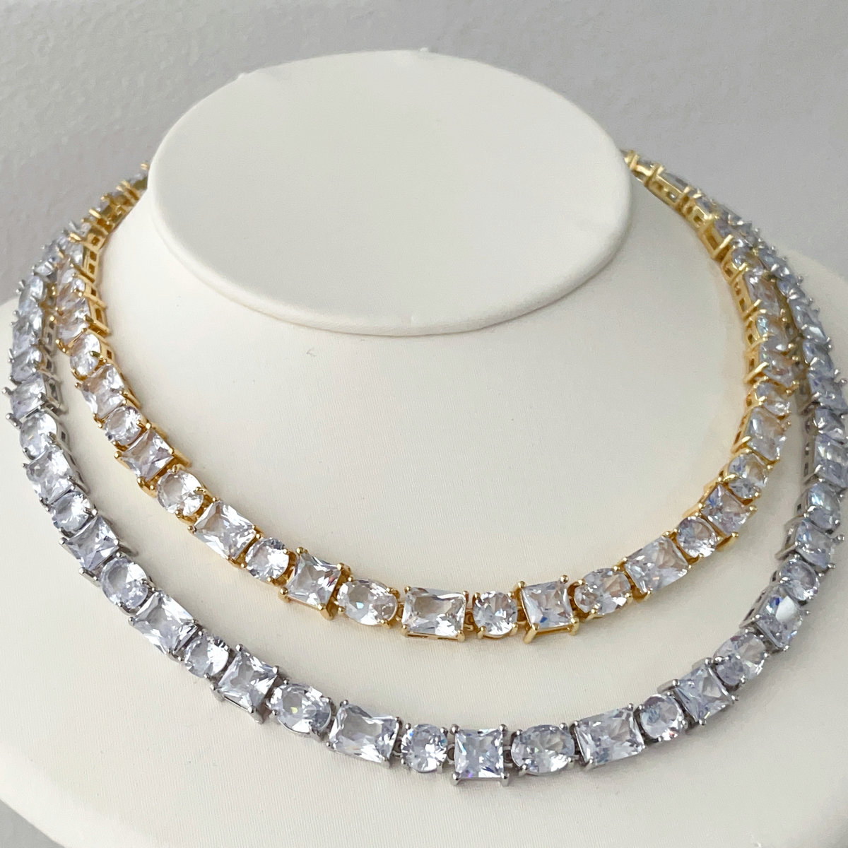 Pave cz clear fine necklace for party