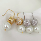 Glass pearl square earrings