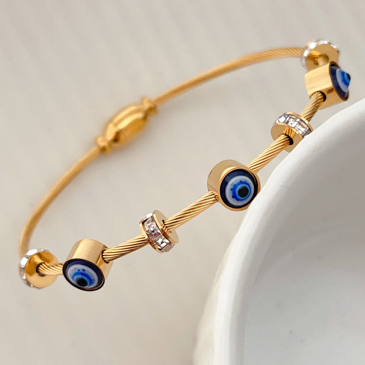 Stainless steel eye bangle