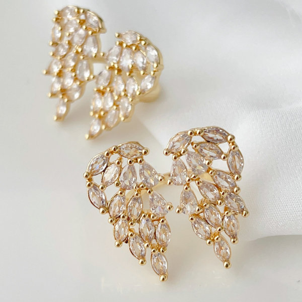 Pave cz wing ring