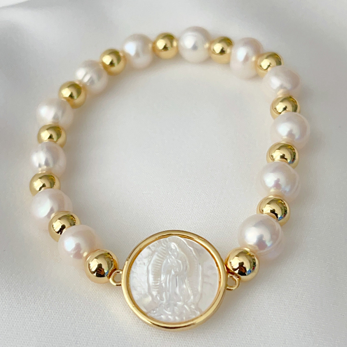 Mop virgin mary elastic pearl bracelet