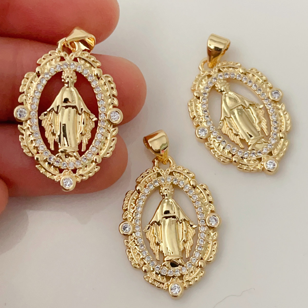 Oval religious series cha
